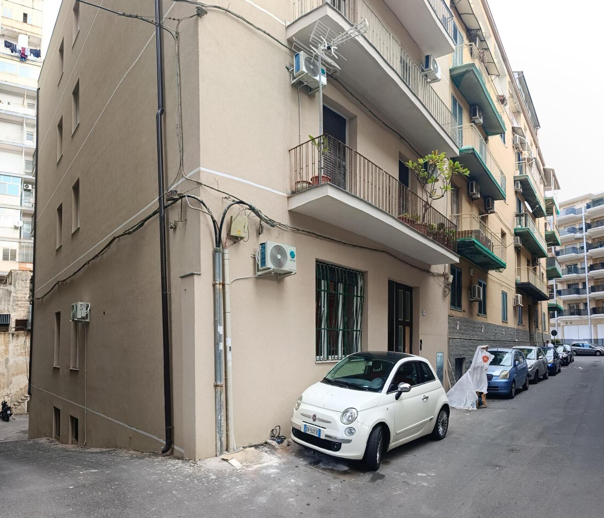 Vghouse Apartment Catania Exterior photo